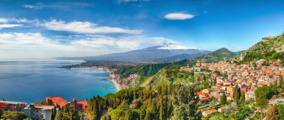 Taormina, una joya llena de luz y colores - Taormina | Secret World Trip Planner