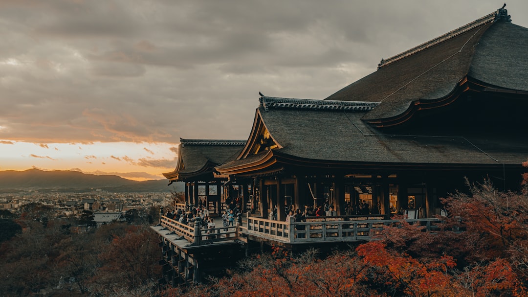 Kyoto adalah rumah untuk Jepun adalah yang terbaik yang dikenali kuil-kuil Buddha - Kyoto | Secret World Trip Planner