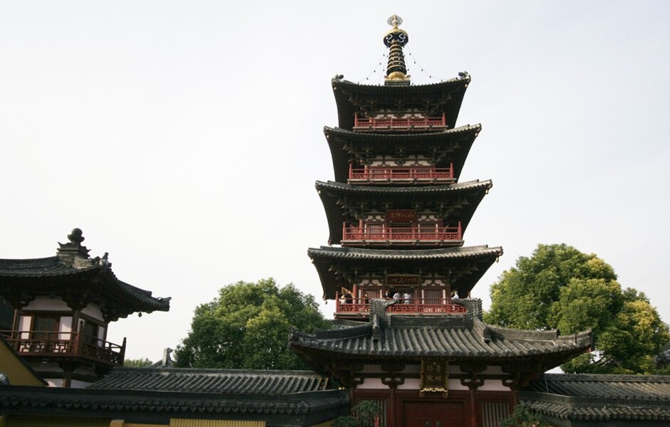 寒山寺(寒山si)在枫桥镇 - Suzhou Shi | Secret World Trip Planner