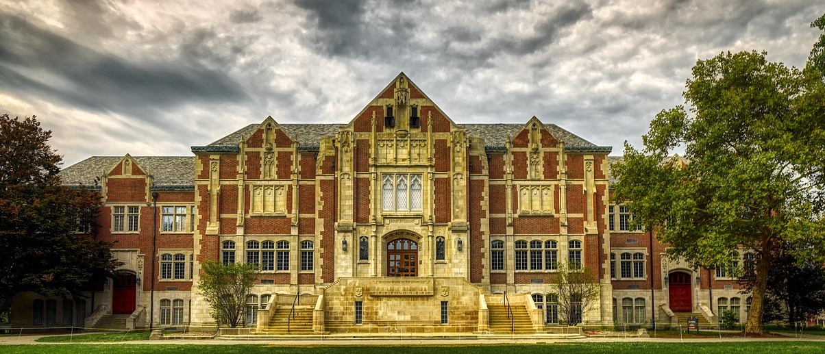 알바 알토는 Jyväskylä 교육 대학을 설계했습니다 - Jyväskylän yliopisto | Secret World Trip Planner