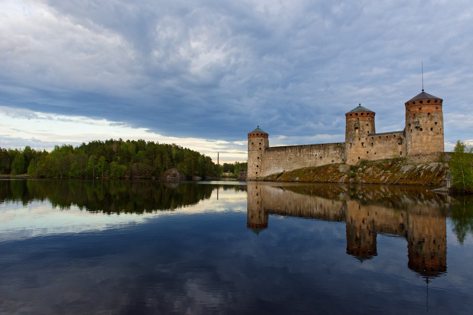 Olavinlinna城堡 - Savonlinna | Secret World Trip Planner