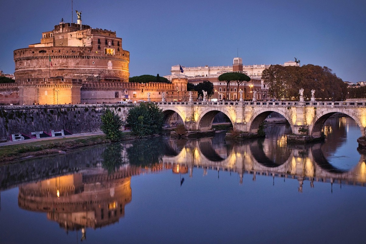 Castel Zwingenberg - Tesimo | Secret World Trip Planner