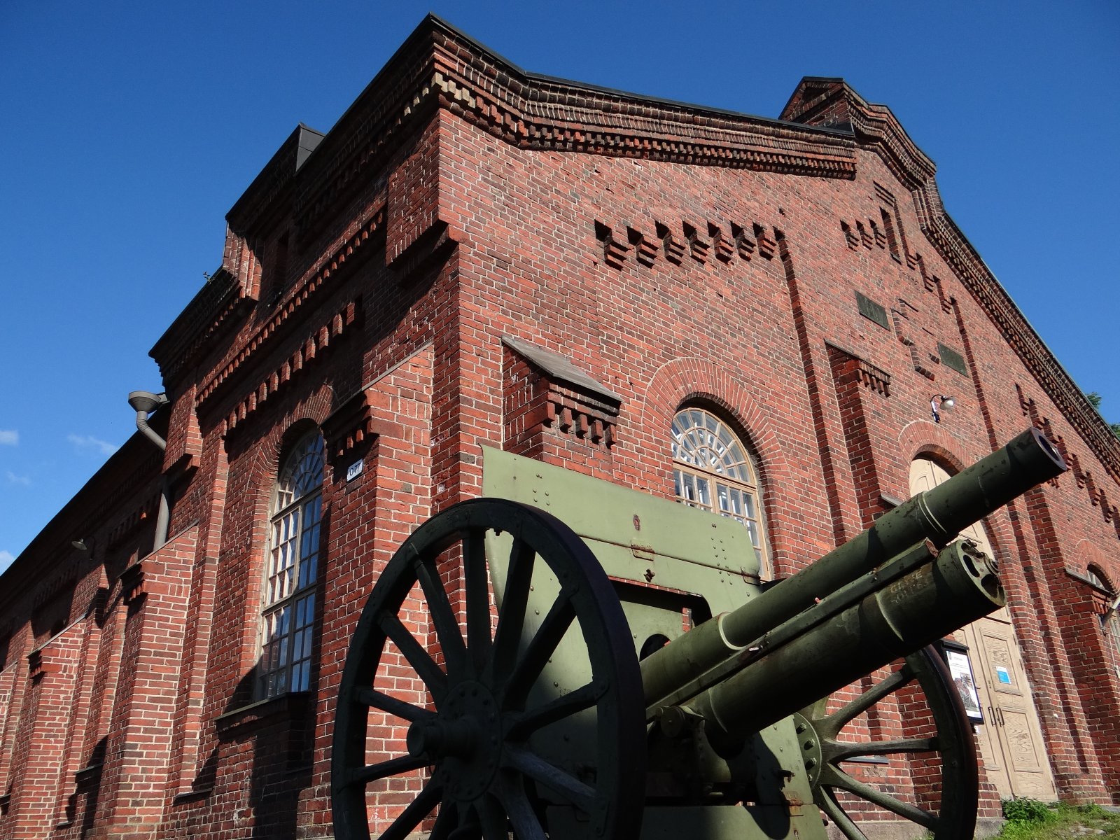 The fortress on the water of Suomenlinna - Helsinki | Secret World Trip Planner