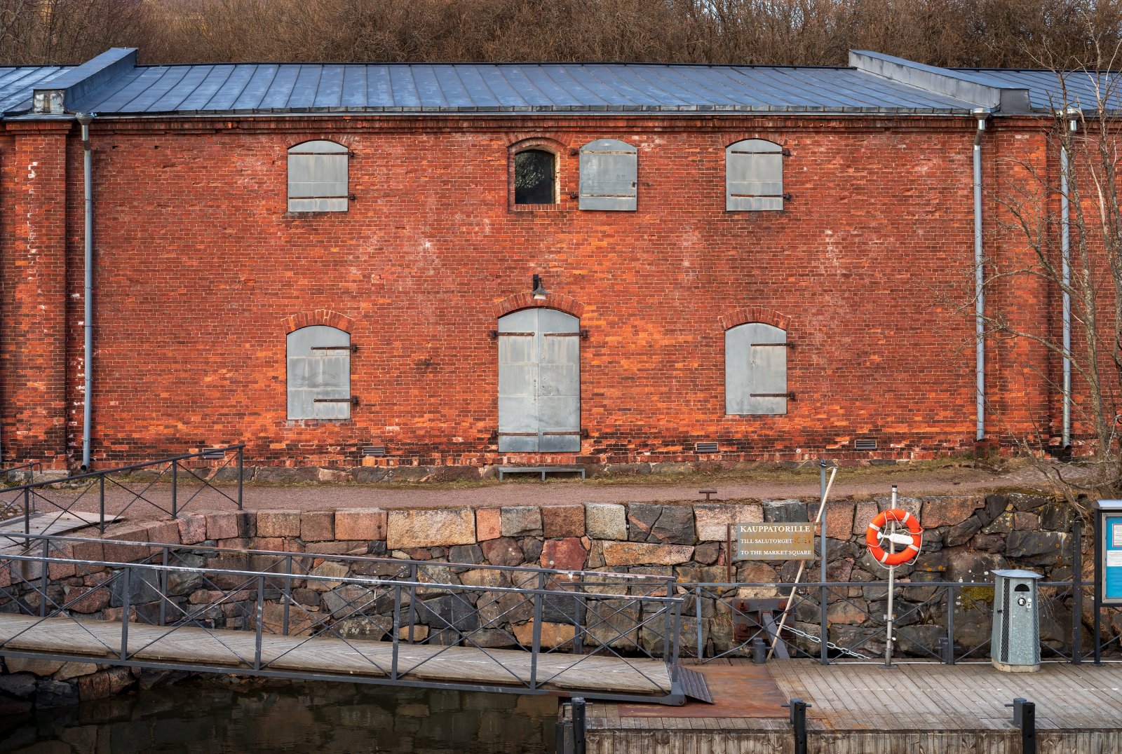 The fortress on the water of Suomenlinna - Helsinki | Secret World Trip Planner