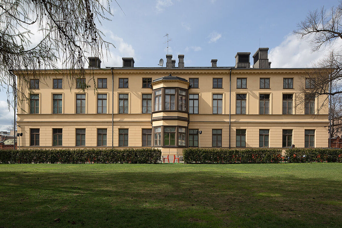 Við Sinebrychoff Listasafn - Helsinki | Secret World Trip Planner