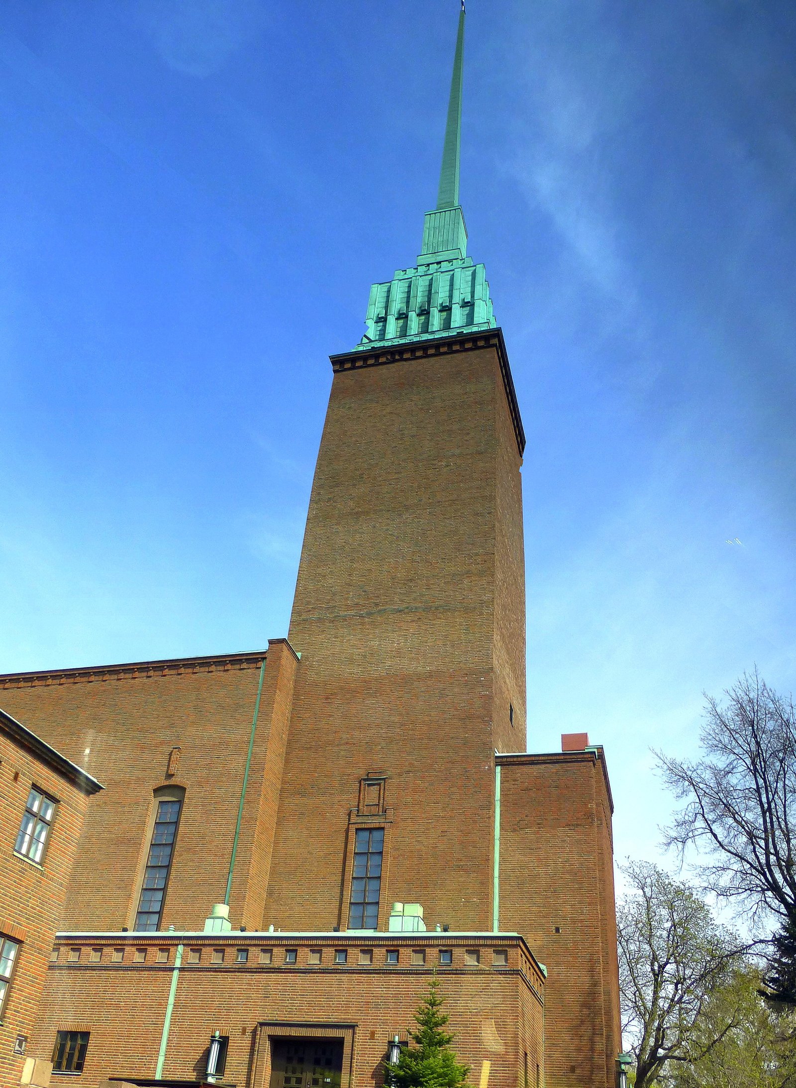 כנסיית מיקאל אגריקולה, כנסייה לותרנית בהלסיגפור. - Helsingfors | Secret World Trip Planner