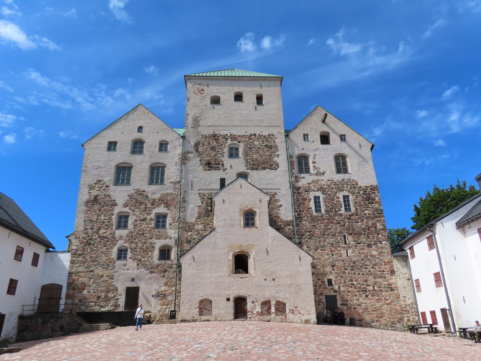 Turu Loss - Turku | Secret World Trip Planner