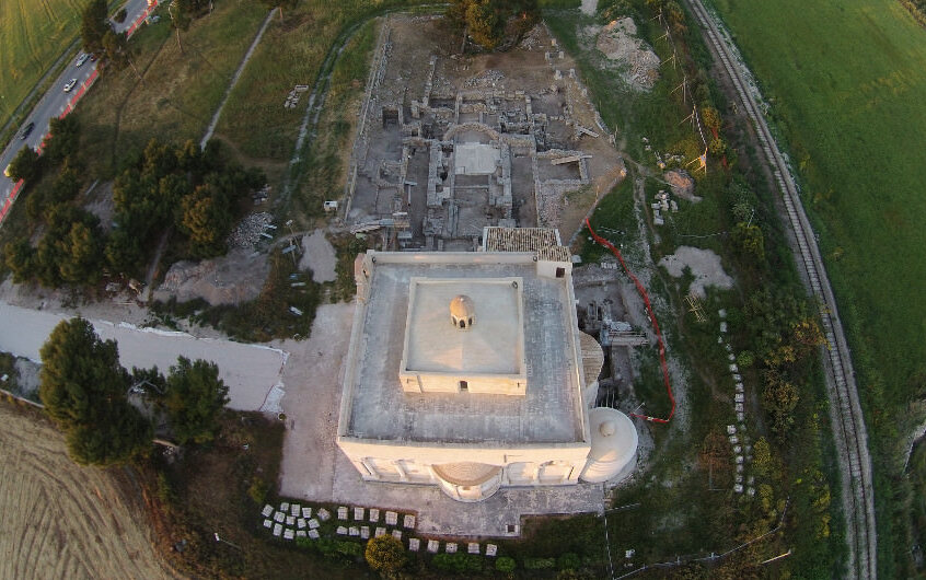 حديقة سيبونتو الأثرية - Siponto | Secret World Trip Planner