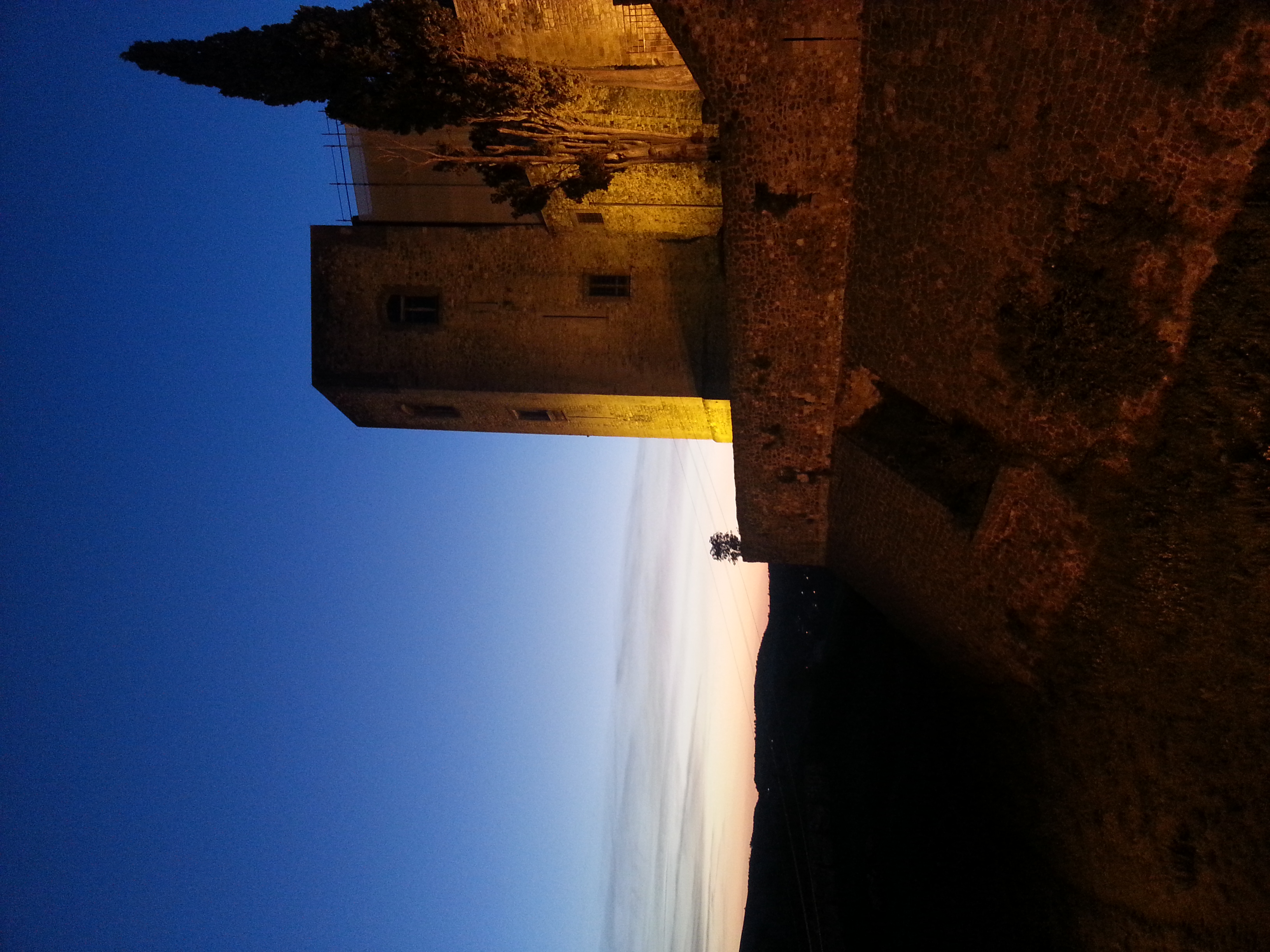 Tresors amagats d'Itàlia: el sarcòfag de Rapolla - Melfi | Secret World Trip Planner