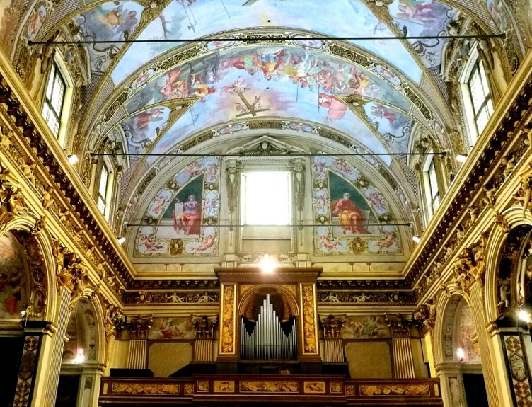 Mozart agus an orgán de chuid an Eaglais na Sant ' antonio Abate - Milano | Secret World Trip Planner
