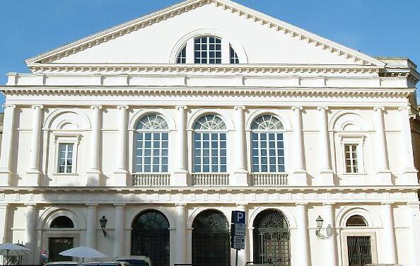 Viterbo / Teatro dell'unione - Viterbo | Secret World Trip Planner