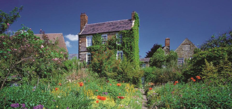 I centrala Durham,Crook Hall - Sidegate | Secret World Trip Planner