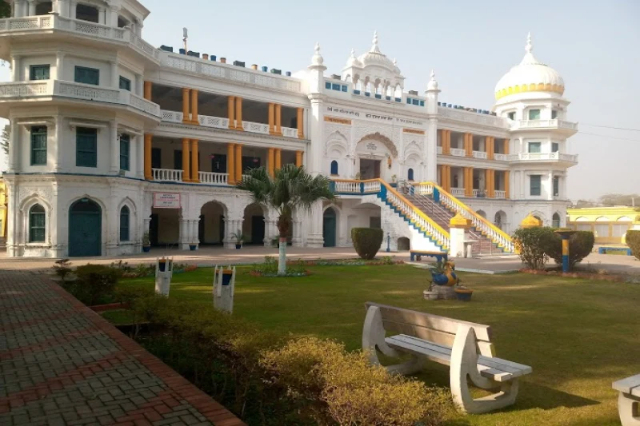 Gurdwara Sacha Sauda - Farooqabad | Secret World Trip Planner