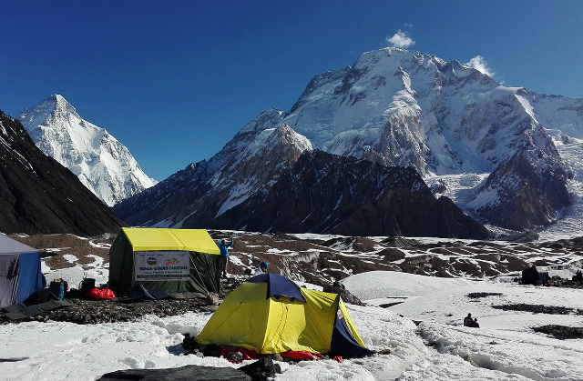 Pic large - Broad Peak | Secret World Trip Planner