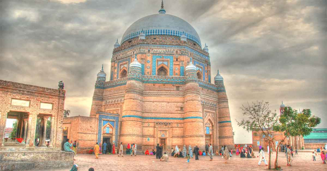 Мавзолей шаха Рукн-и-Алама - Multan | Secret World Trip Planner