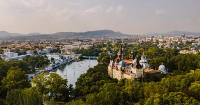 轻松探索匈牙利：轻松旅行的公路小径指南 - Budapest | Secret World Trip Planner