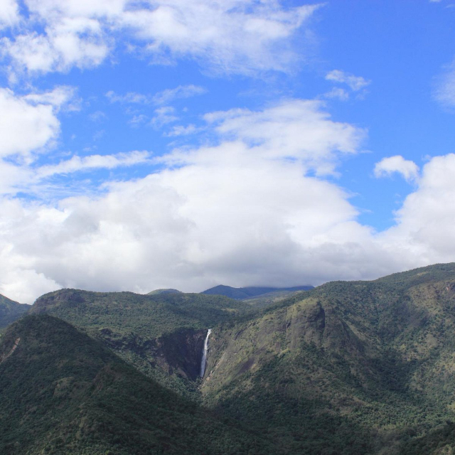 Chutes de Thalaiyar - Thalaiyar Falls View | Secret World Trip Planner