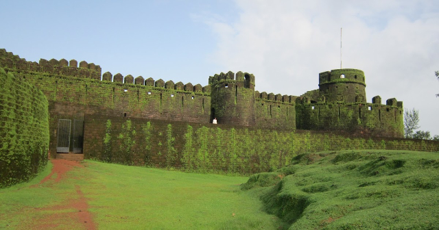 Forte di Mirjan - Mirjan | Secret World Trip Planner