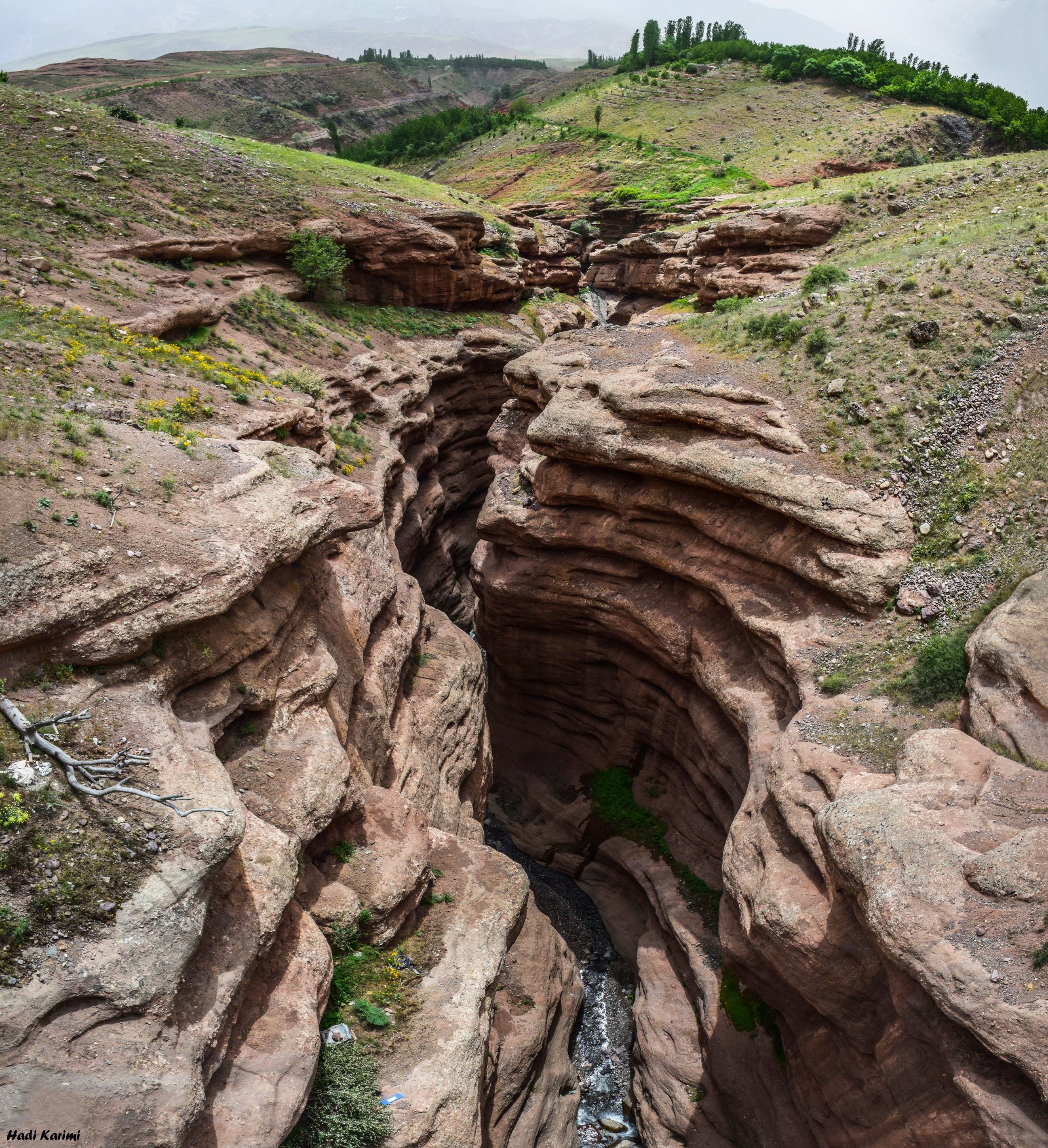 Alamut Castle : the eagle's nest - Roudbar Alamout | Secret World Trip Planner