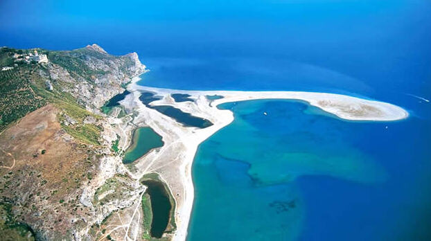 Réserve naturelle orientée des lacs Marinello - Patti | Secret World Trip Planner