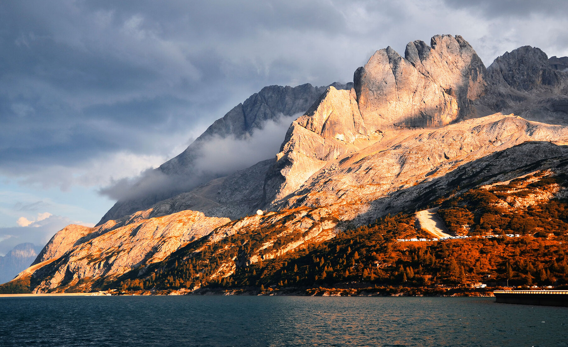 An Marmolada, an chuid is mó sléibhe cáiliúil i Dolomites - Marmolada | Secret World Trip Planner