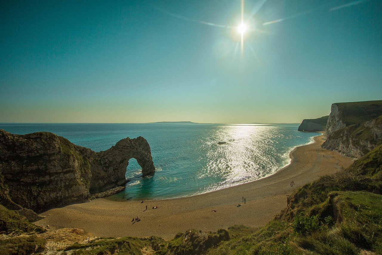 Durdle Door....Eine Spitzenschatzkiste an der englischen Küste. - Durdle Door | Secret World Trip Planner