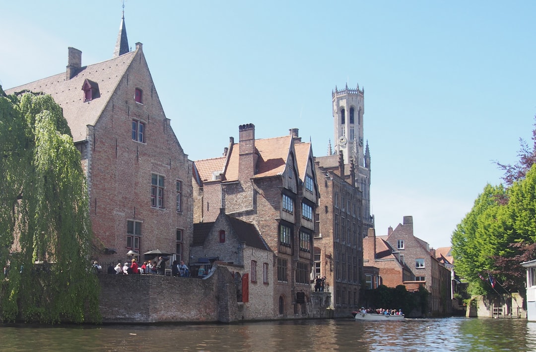 Brugesla, la capital de Flandes Occidental - Bruges | Secret World Trip Planner