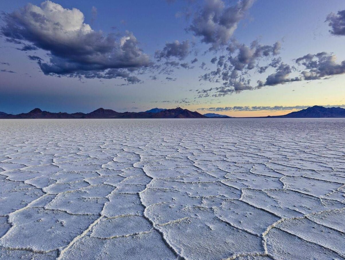 Utah | The Bonneville Salt Flats  - Bonneville Salt Flats | Secret World Trip Planner