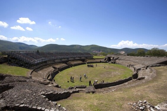 Avella e a área arqueológica de Abella - Avella | Secret World Trip Planner