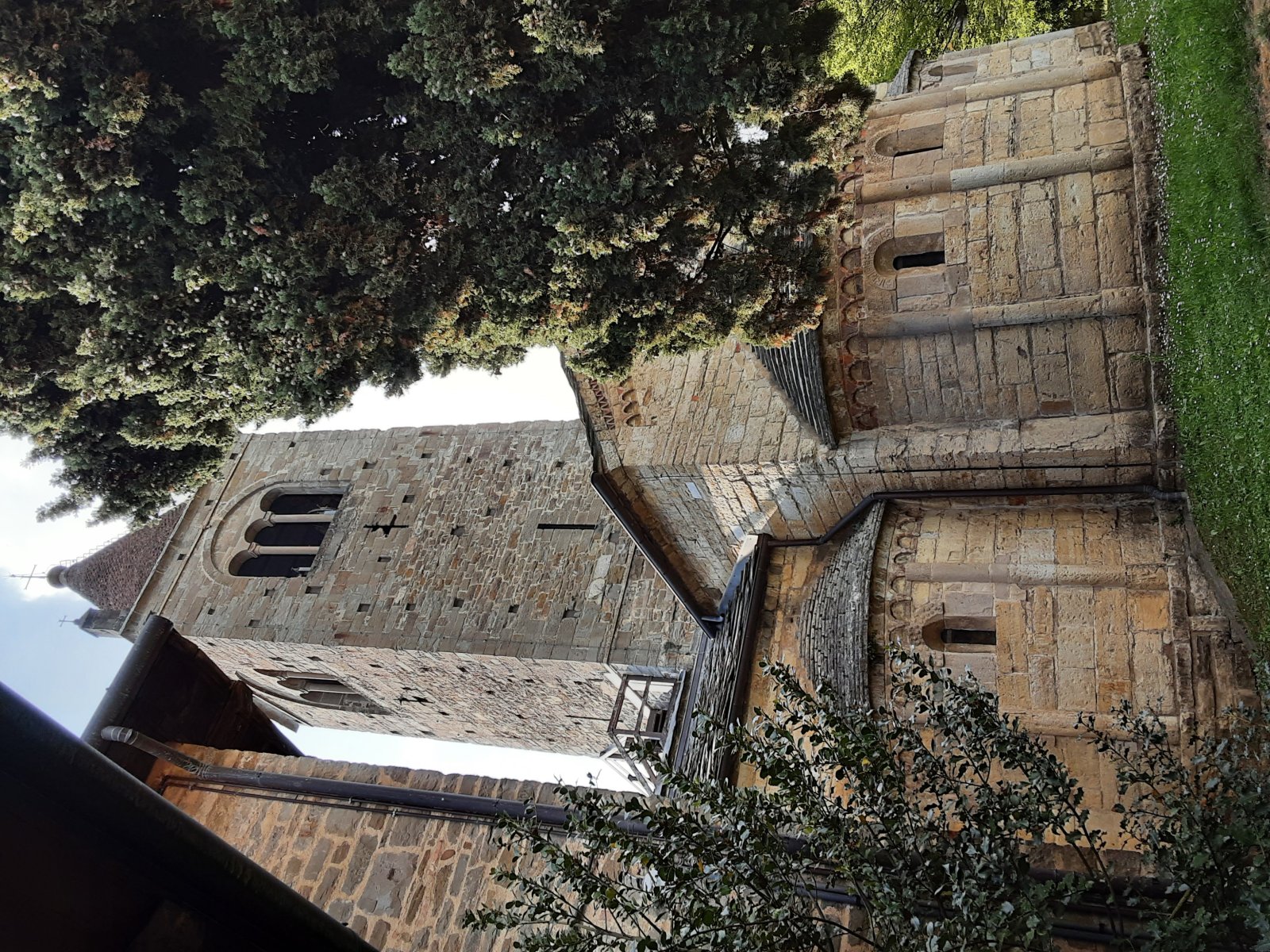 Абатство Святого Егідія у Фонтанеллі - Fontanella | Secret World Trip Planner