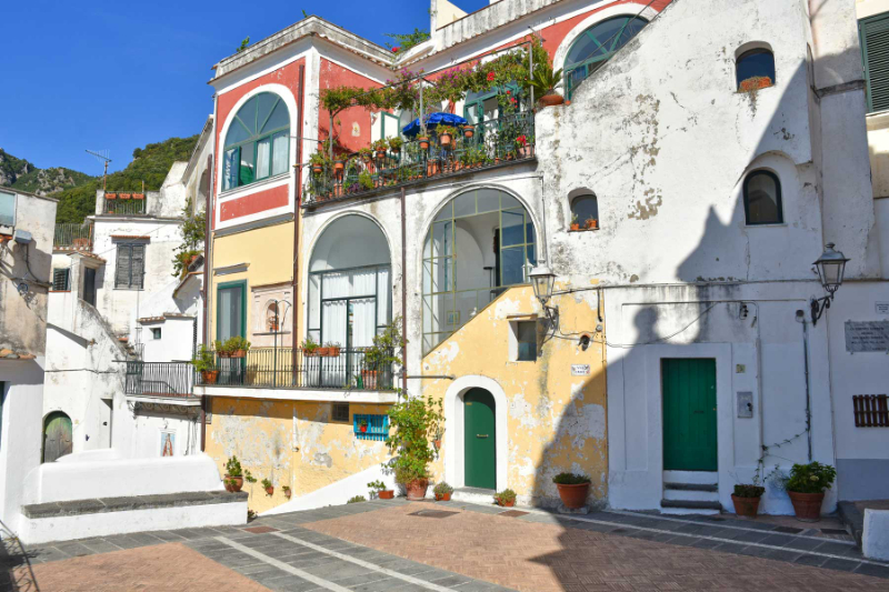 Il Borgo Albori a Vietri sul Mare - Albori | Secret World Trip Planner