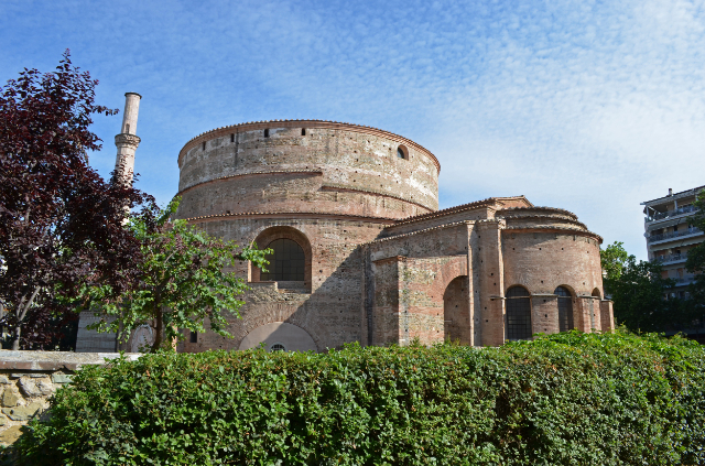 Discover the Rotonda: A Multifaceted Monument of Thessaloniki's History - Thessaloniki | Secret World Trip Planner
