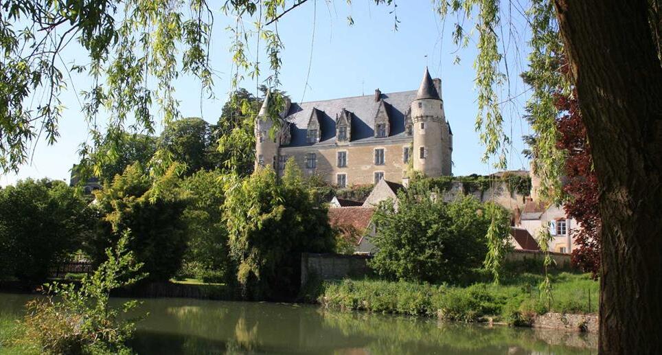Montrésor, un villaggio fiabesco sulla riva di un fiume... - Montrésor | Secret World Trip Planner
