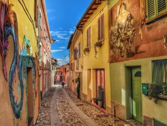 도자 이 작은 마을 언덕 - Dozza | Secret World Trip Planner