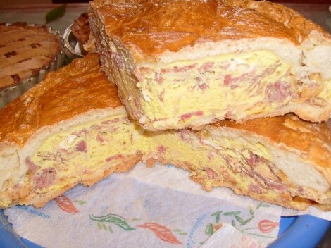 Campania / osoa pizza (Pizza Chiena ) - Avellino | Secret World Trip Planner