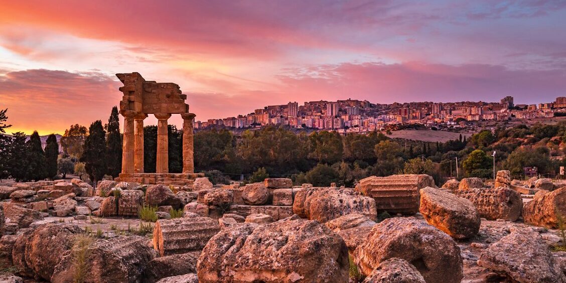 ਯੂਨੈਸਕੋ / ਦੀ ਵਾਦੀ ਮੰਦਰ ਦੇ Agrigento - 92100 Agrigento AG | Secret World Trip Planner