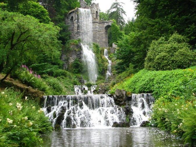 カッセル ドイツのbergpark Wilhelmshoheの水道橋 Secret World