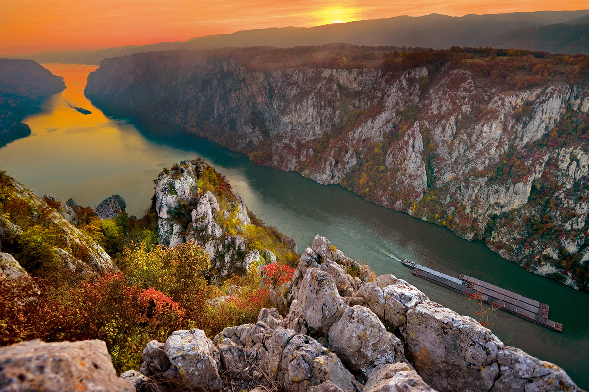 Serbia | Đerdap Taman Nasional - Bor District | Secret World Trip Planner