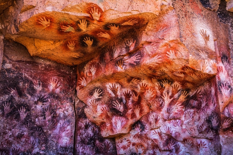 Cuevas de las Manos (Caves of the Hands)