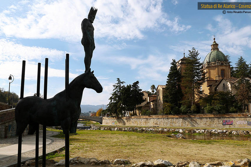 Cosenza e A Lenda de Alarico - Cosenza | Secret World Trip Planner