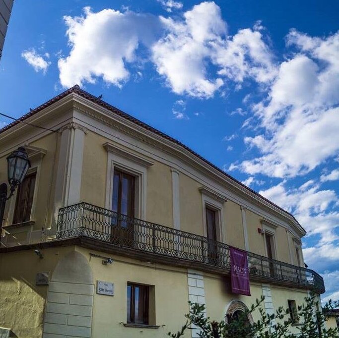 מאון, מוזיאון האמנות של המאה ה-20 והשמינית. - Rende | Secret World Trip Planner