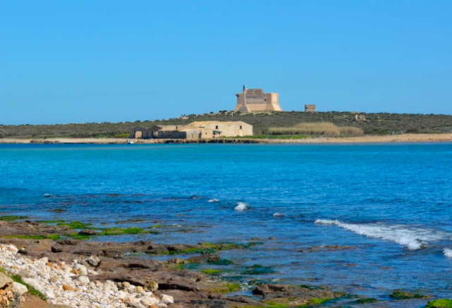 Capo Passero, la punta dels dos mars - Portopalo di Capo Passero | Secret World Trip Planner