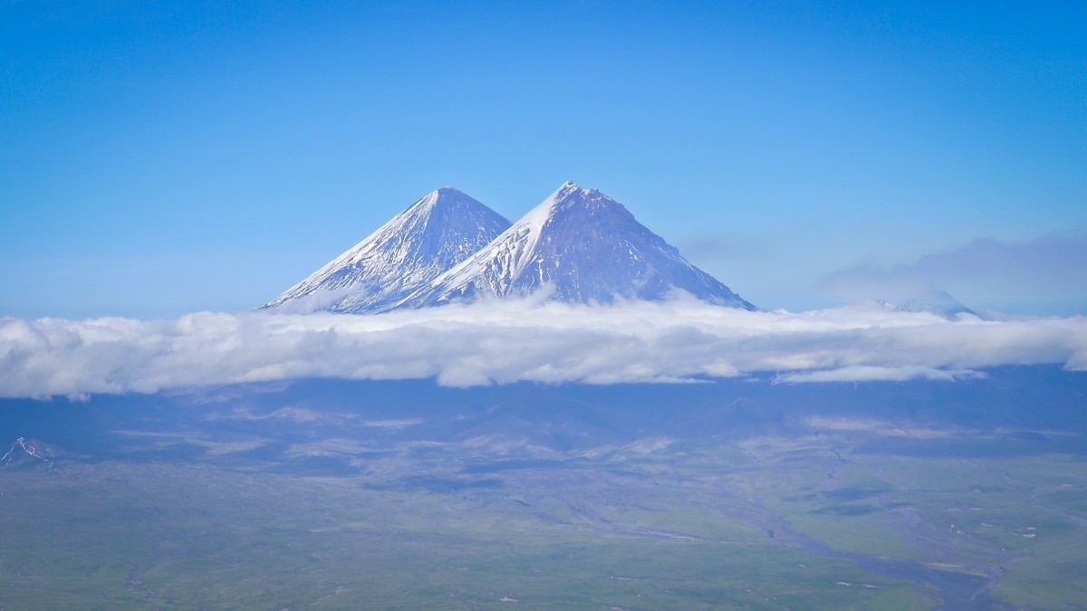 Klyuchevskaya Sopka カムチャツカの最も高い山 Secret World