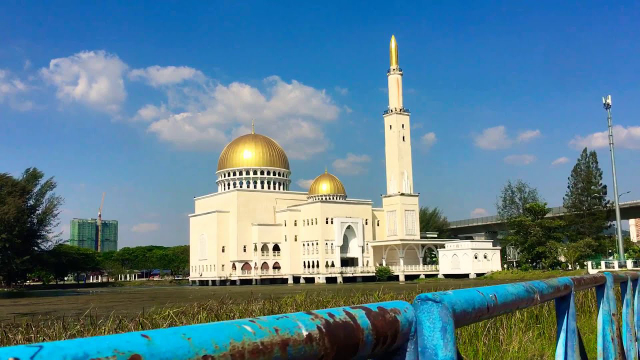 Mezquita Puchong Perdana - Puchong | Secret World Trip Planner