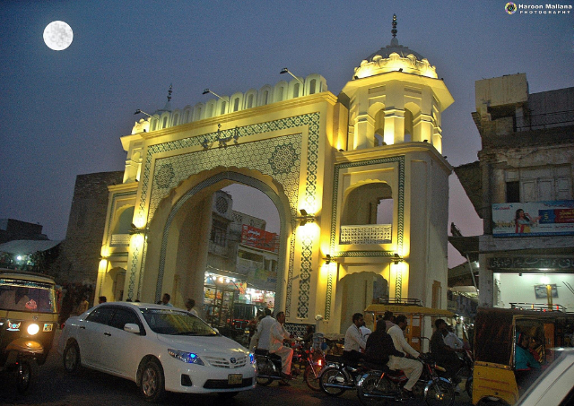 Porta Fareed - Bahawalpur | Secret World Trip Planner
