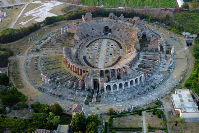 Anfiteatro Campaniense