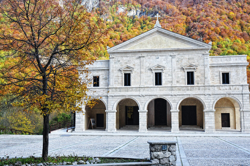 Santuario Maria Santissima Di Canneto - 03040 Settefrati FR | Secret World Trip Planner
