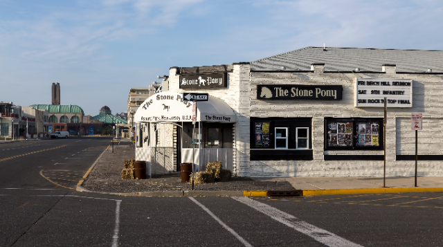 Кам'яний поні - Asbury Park | Secret World Trip Planner