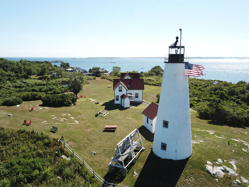 The Bakers Island Light station - Manchester-by-the-Sea | Secret World Trip Planner