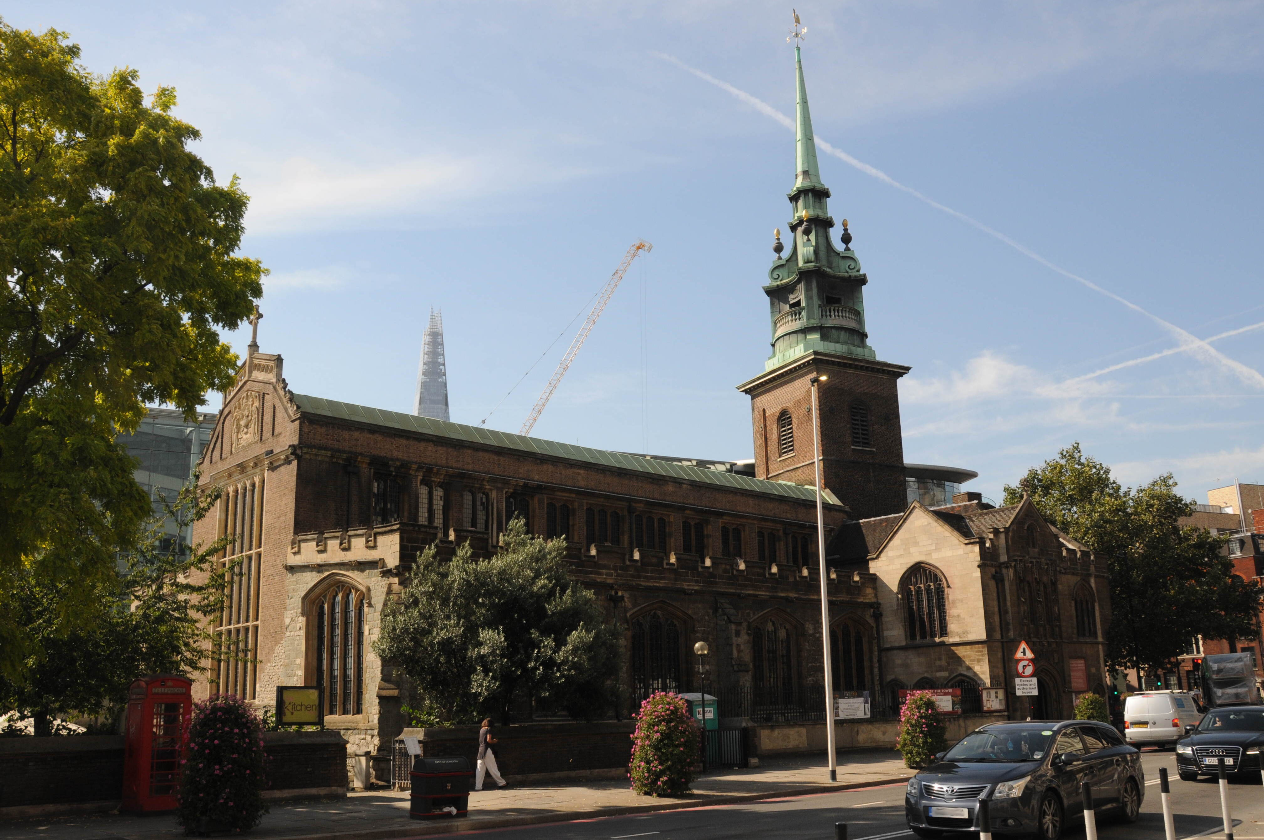 Semua Hallows-oleh-Menara - Tower | Secret World Trip Planner